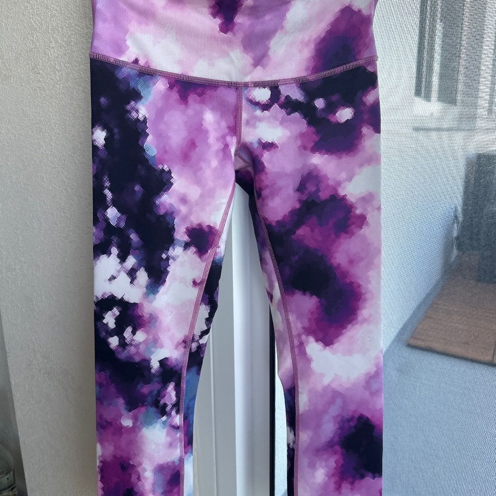 Lululemon Wunder Under Crop Legging Size 4.  NWOT